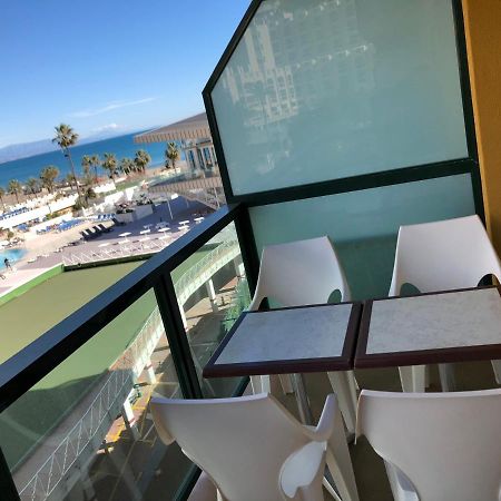 Torremolinos, Playa Del Bajondillo, Primera Linea المظهر الخارجي الصورة